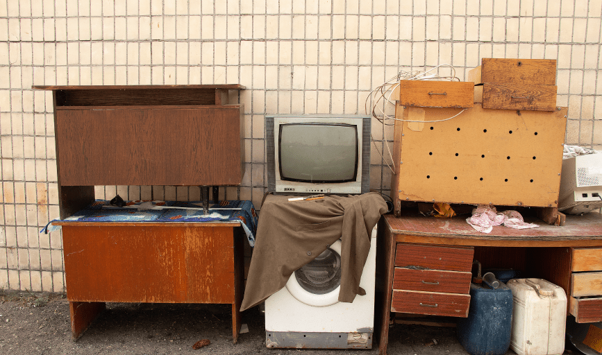 FURNITURE REMOVAL